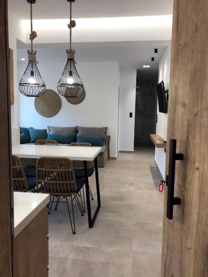 Blue Sea Suites Tsoútsouros 외부 사진