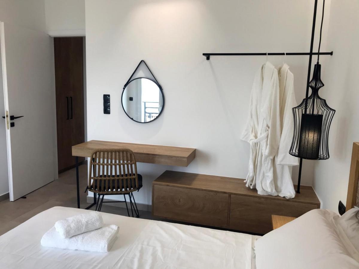Blue Sea Suites Tsoútsouros 외부 사진